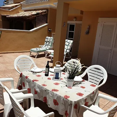 דירה Ferienwohnung Mit Beheiztem Gemeinsamem Pool